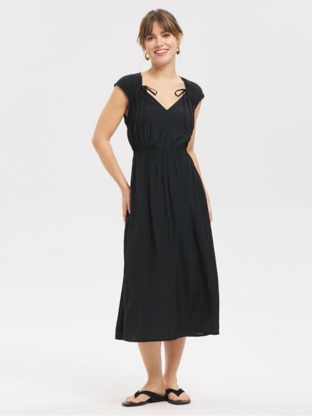 NWT Target Universal Thread Women's Cap
Sleeve Tie Shoulder Midi Dress Black S